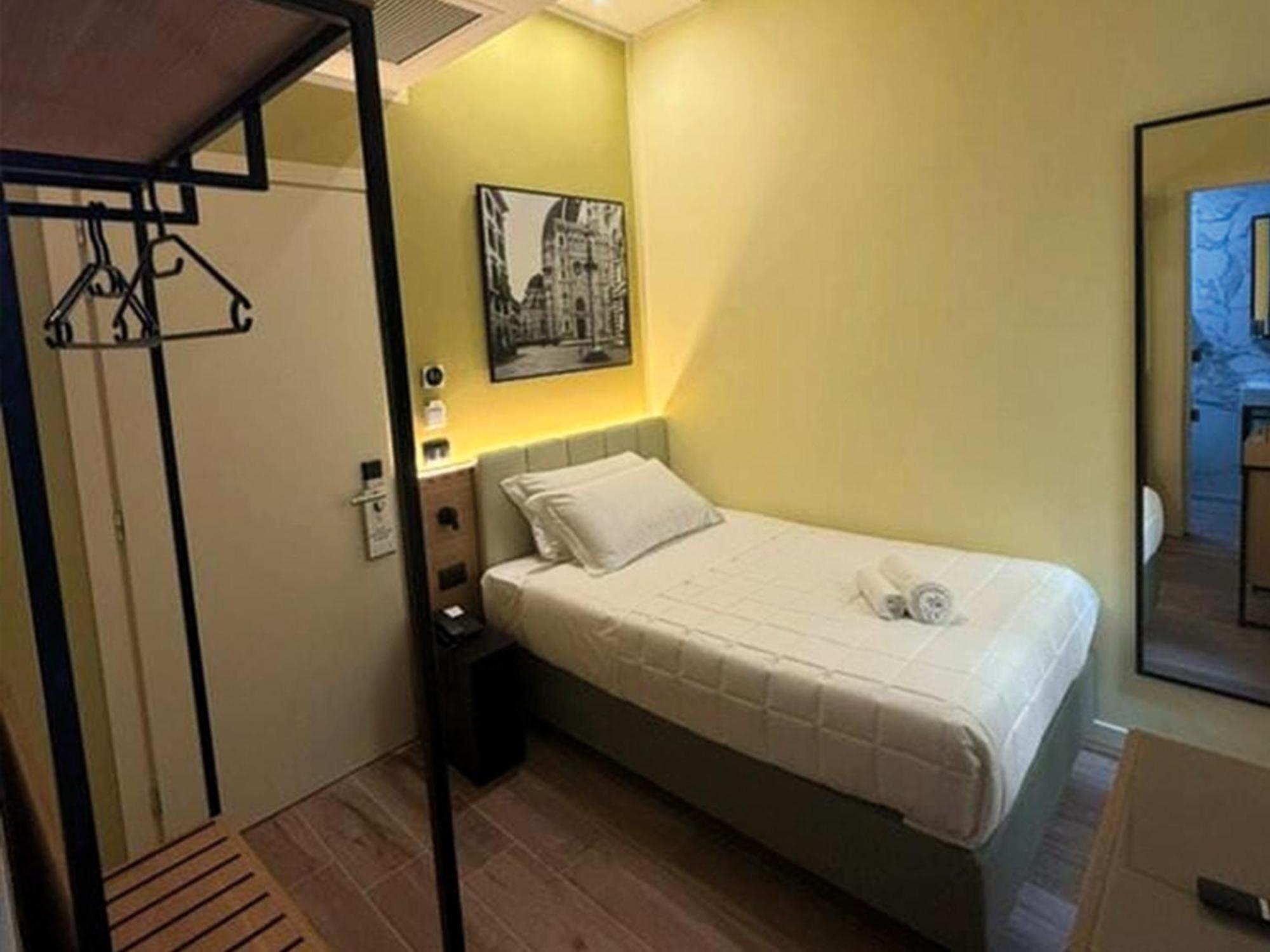 Jr Hermes 3*