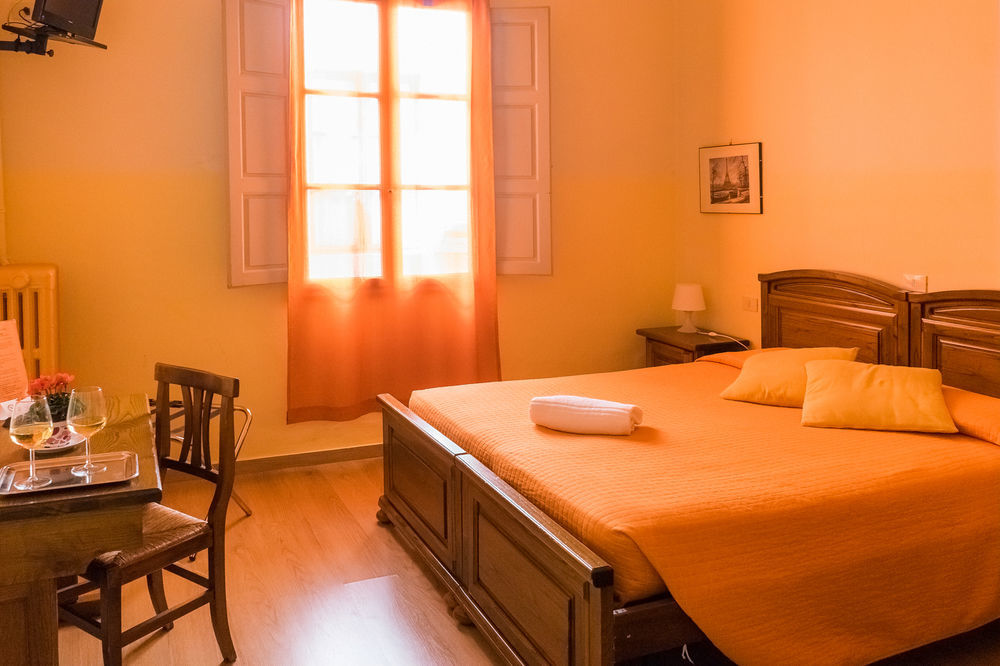 Jr Hermes Hotel 3*