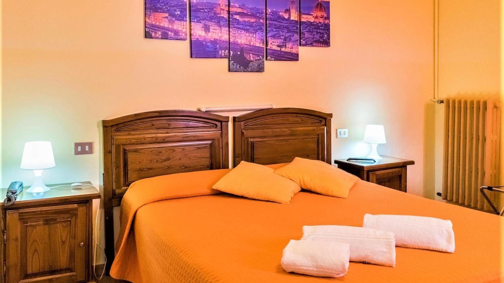 Hotel Jr Hermes Firenze Florencia